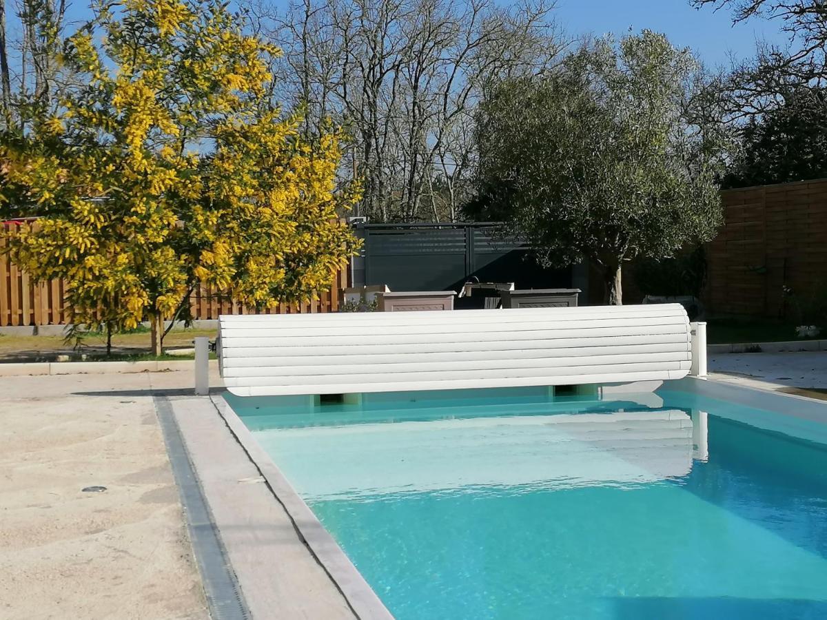 La Resiniere Bed & Breakfast แซลส์ล ภายนอก รูปภาพ